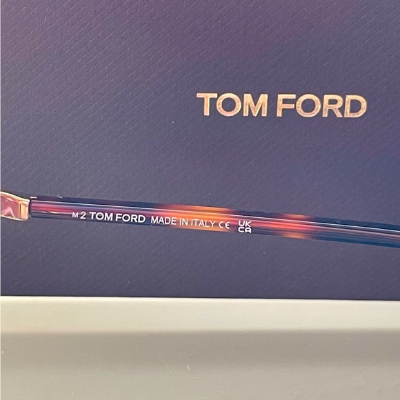 NWT TOM FORD Geometric Sunglasses - Picture 7 of 16